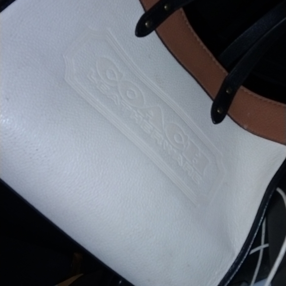 Coach Designer Purse - Picture 5 of 5